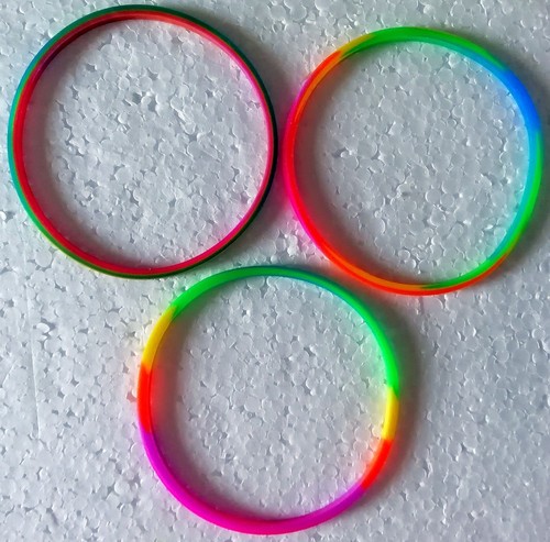 Regenbogen-Silikonarmband